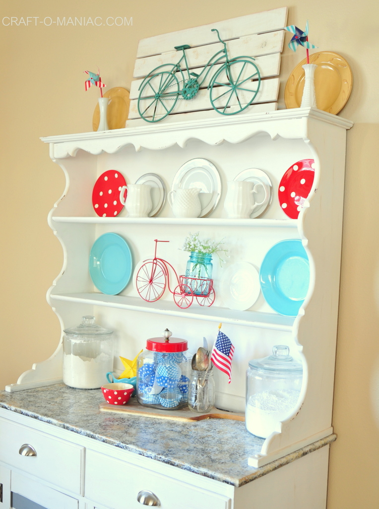 bicycle hutch side bright