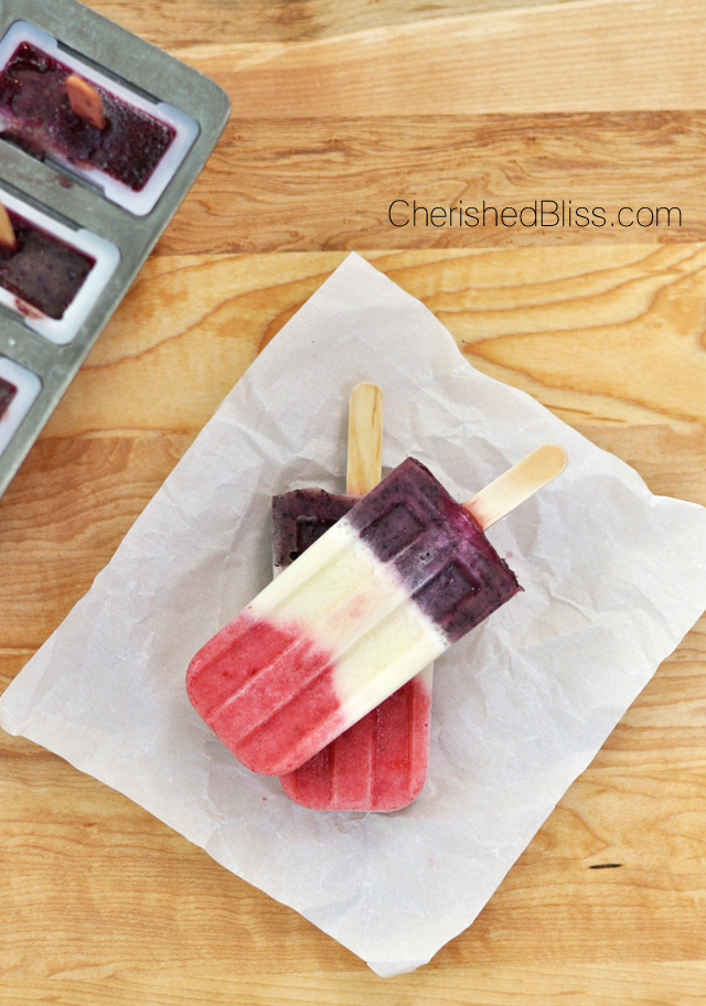 summer snack Berry-Colada-Popsicles