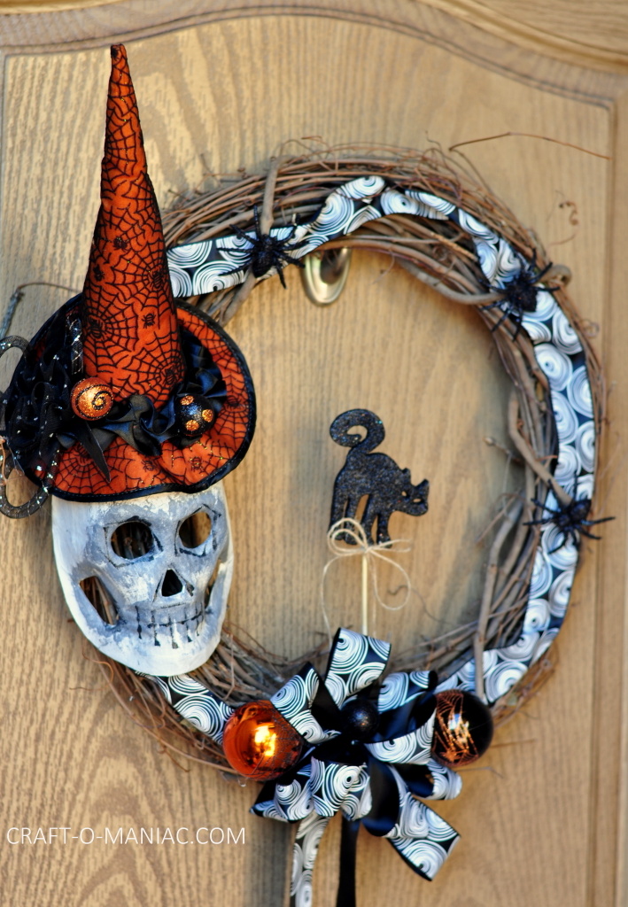 diy witch mask wreath1