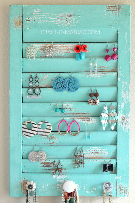 DIY jewelry organization wall3