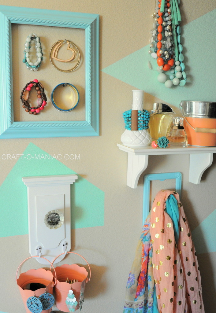 accessory-wall-love-favorite-one