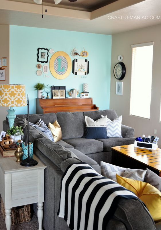 living room colorful chic