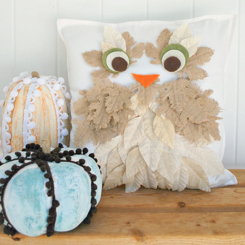 cc burlap leaf owl pillow